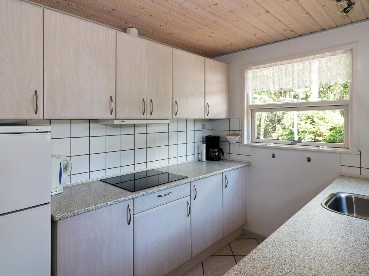 8 Person Holiday Home In Hadsund Exteriör bild